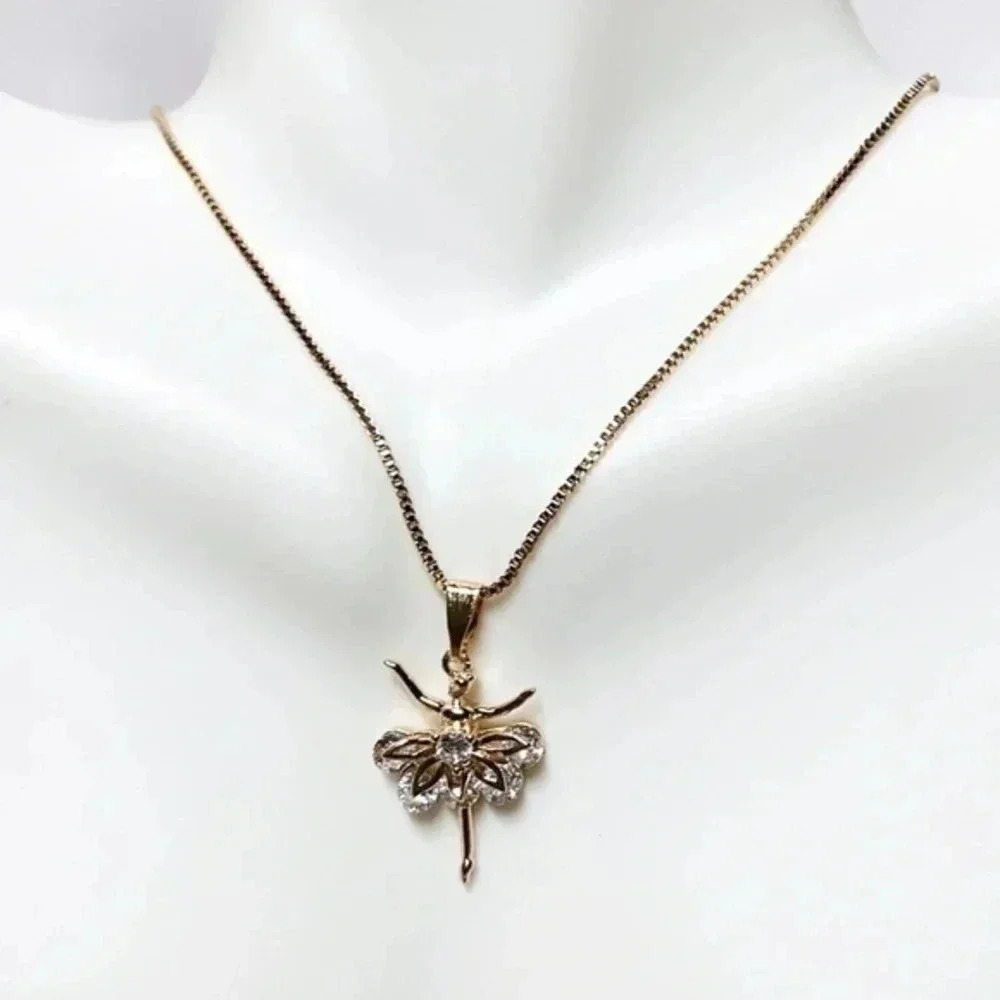 BALLET necklace | Gold plated | Dainty Necklace - Picture 7 of 9